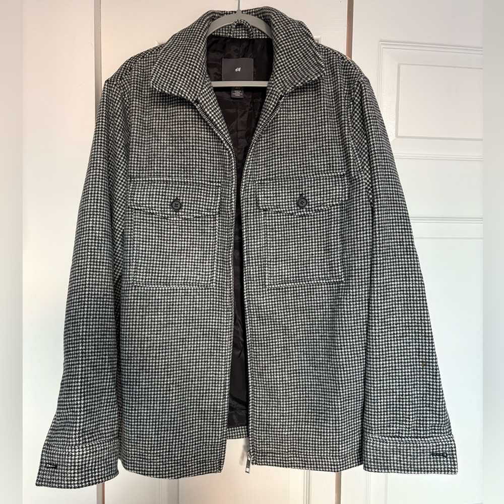 Men's Black and White Houndstooth Shacket
